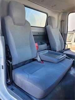 Chevrolet W4500 Right Seat