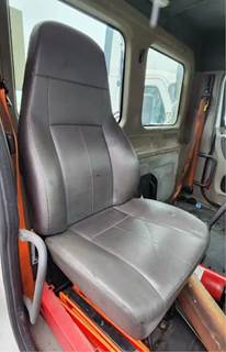 Freightliner Cascadia 113 Right Seat