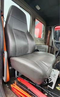 Freightliner Cascadia 113 Right Seat