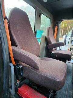 Freightliner Cascadia 113 Right Seat