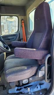 Freightliner Cascadia 113 Left Seat