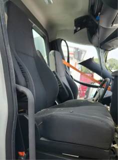 Freightliner Cascadia 116 Right Seat for a 2022 Freightliner Cascadia 116 Day Cab