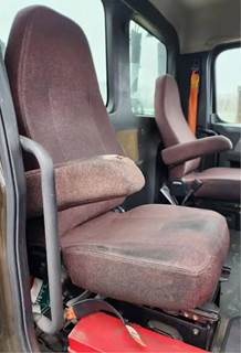 Freightliner Cascadia 116 Right Seat for a 2019 Freightliner Cascadia 116 Day Cab