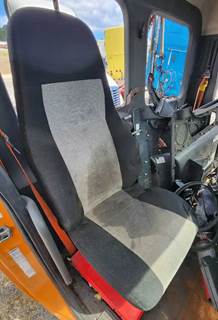 Freightliner Cascadia 116 Right Seat for a 2019 Freightliner Cascadia 116 Day Cab