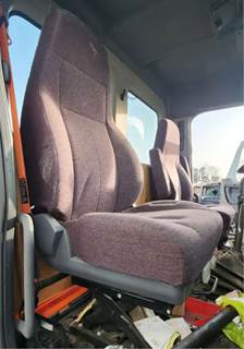 Freightliner Cascadia 125 Right Seat