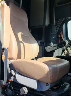 Freightliner Cascadia 125 Right Seat