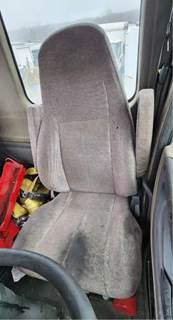 Freightliner Cascadia 125 Left Seat