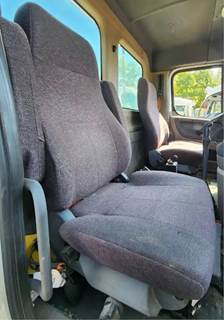 Freightliner Cascadia 125 Right Seat