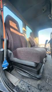 Freightliner Cascadia 125 Right Seat