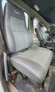 Freightliner Cascadia 125 Right Seat