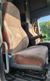 Freightliner Cascadia 125 Right Seat