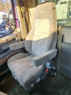 Freightliner Cascadia 125 Right Seat