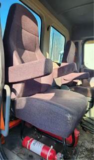Freightliner Cascadia 125 Right Seat