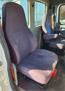Freightliner Cascadia 125 Right Seat