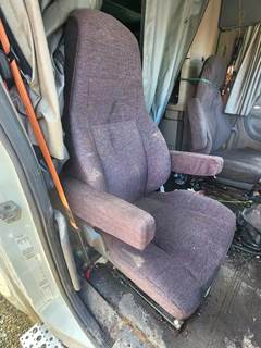 Freightliner Cascadia 125 Right Seat