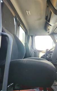 Freightliner Cascadia 126 Right Seat