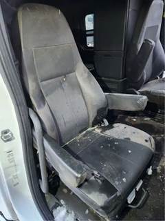 Freightliner Cascadia 126 Right Seat