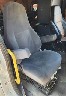 Freightliner Cascadia 126 Right Seat