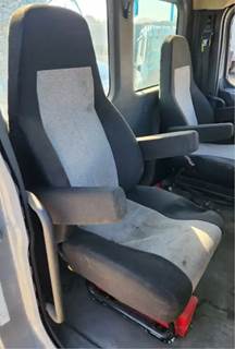 Freightliner Cascadia 126 Right Seat