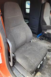 Freightliner Cascadia 126 Right Seat