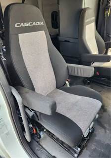 Freightliner Cascadia 126 Right Seat