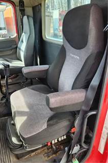 Freightliner Columbia 112 Left Seat