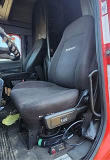 Freightliner Columbia 120 Left Seat
