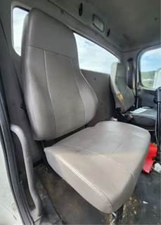 Freightliner M2 112 Right Seat for a 2016 Freightliner M2 112 Medium Duty