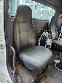 Freightliner M2 112 Right Seat for a 2005 Freightliner M2 112 Medium Duty