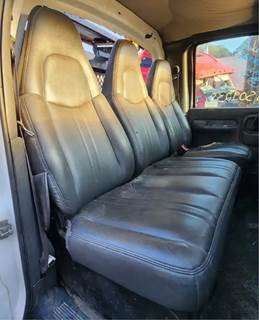GMC C7500 Right Seat