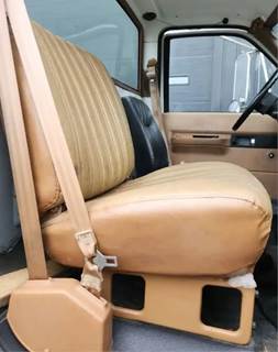 GMC TopKick C7000 Right Seat for a 1991 GMC C7000 Topkick