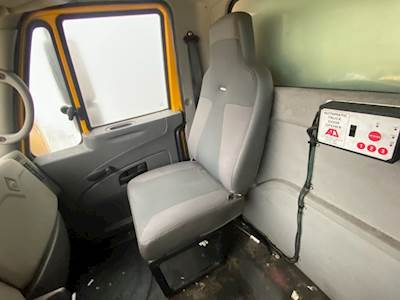 International 7400 Seat