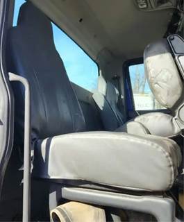 International 8600 Right Seat