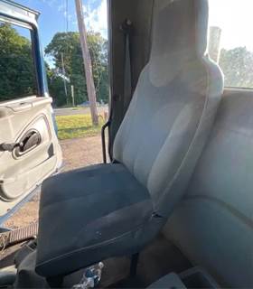 International 8600 Right Seat