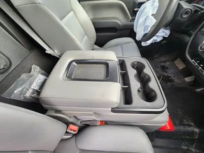 International CV515 Seat