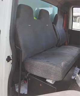 International DuraStar 4300 Right Seat