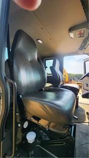 International DuraStar 4300 Right Seat