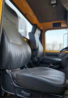 International F2674 Right Seat for a 1999 International F-2674 SBA