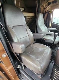 International HX520 Right Seat