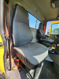 International RH613 Right Seat