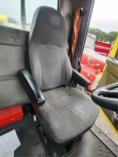 International RH613 Left Seat