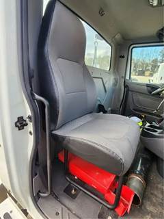 International RH613 Right Seat