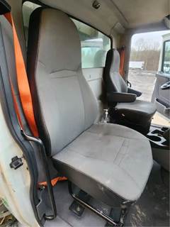 International RH613 Right Seat
