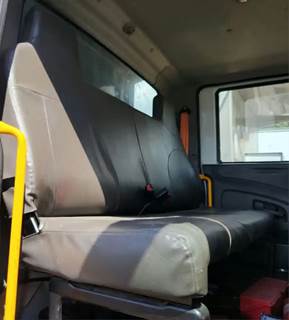 International WorkStar 7500 Seat