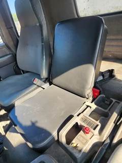 Isuzu FSR Seat