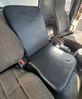 Isuzu FTR Seat