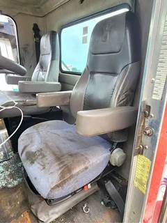 Kenworth T300 Left Seat