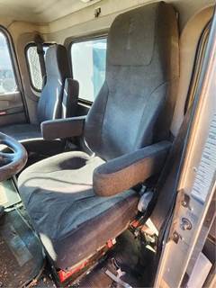 Kenworth T370 Left Seat