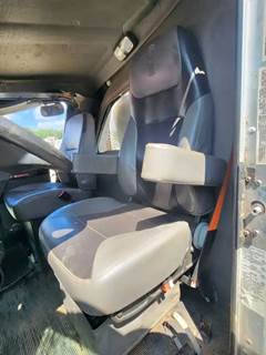 Kenworth T370 Left Seat