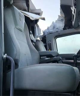 Kenworth T680 Right Seat